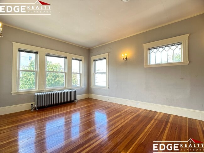 Photo - 131 Edenfield Ave