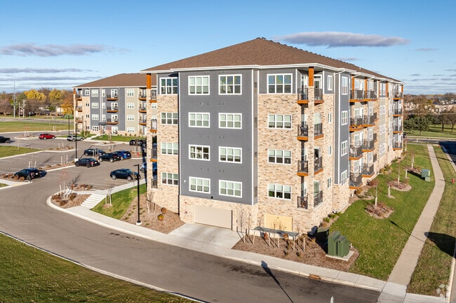 Colorado Commons - 143 N Wildwood St