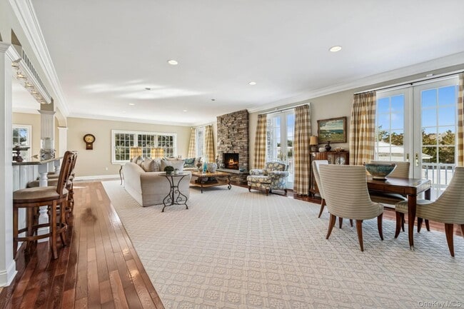 Photo - 23 Meadow Ln