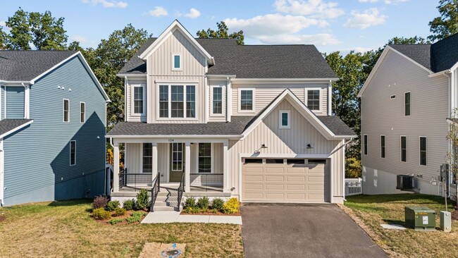 Photo - 104 Alabaster Ln