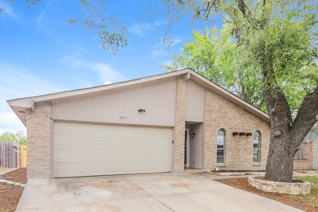 Photo - 6205 Magnolia Ln