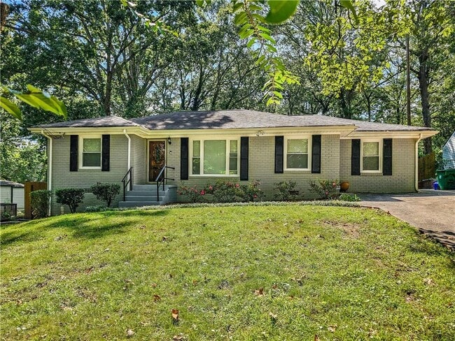 Photo - 1735 Old Hickory St House