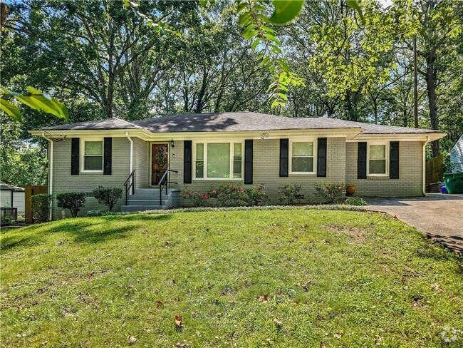 Building Photo - 1735 Old Hickory St Rental