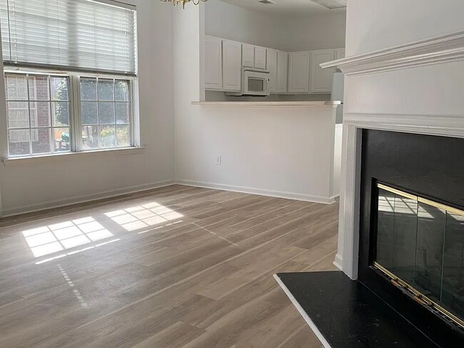 Photo - 1509 Cove Creek Cir