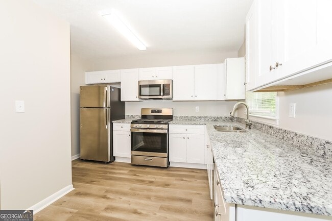 Photo - 7125 Puckett St SW