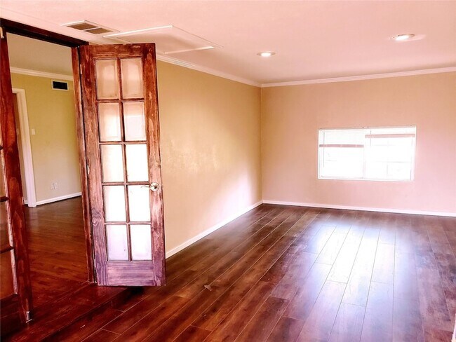 Photo - 3309 San Marcus Ave