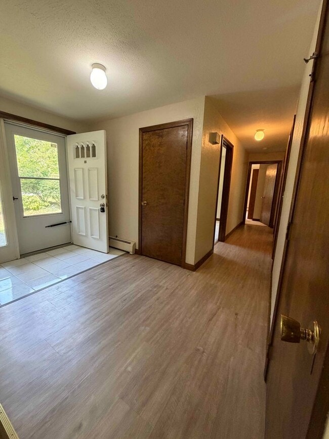 22 Cunningham Dr