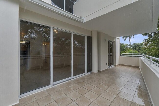 Photo - 2100 Brickell Ave Unit 305