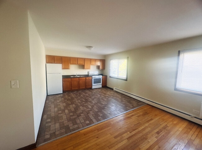 Photo - 866 N Milwaukee Ave Unit 1A