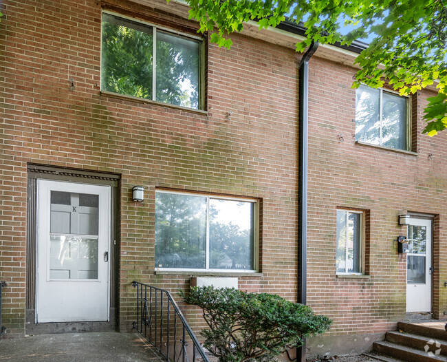 Building Photo - 44 Church St Unit N Rental