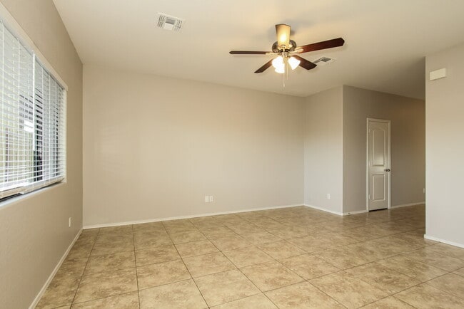 Photo - 4855 S 4th Ave