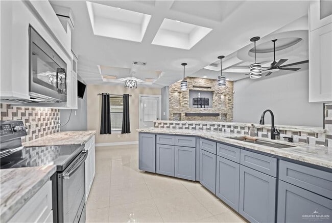 Photo - 26 N 45th St