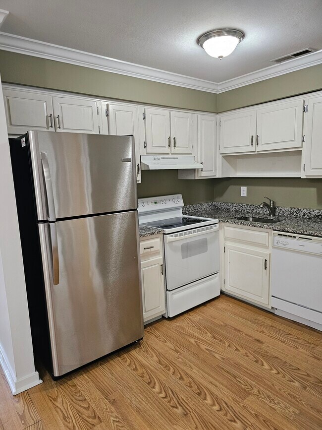 71 Aiken St Unit K7