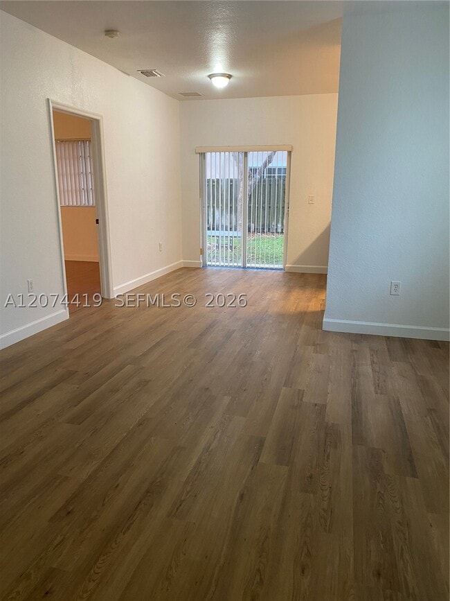 Photo - 375 NE 26th Ave