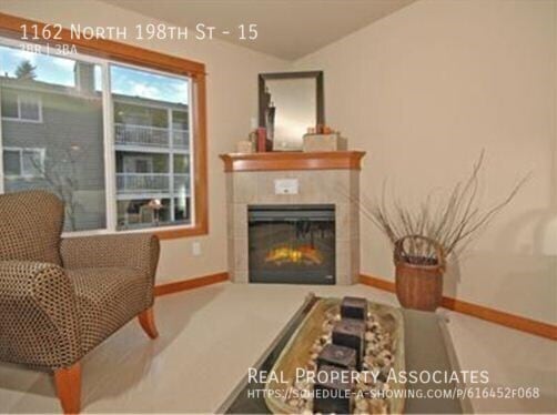 Photo - 1162 N 198th St