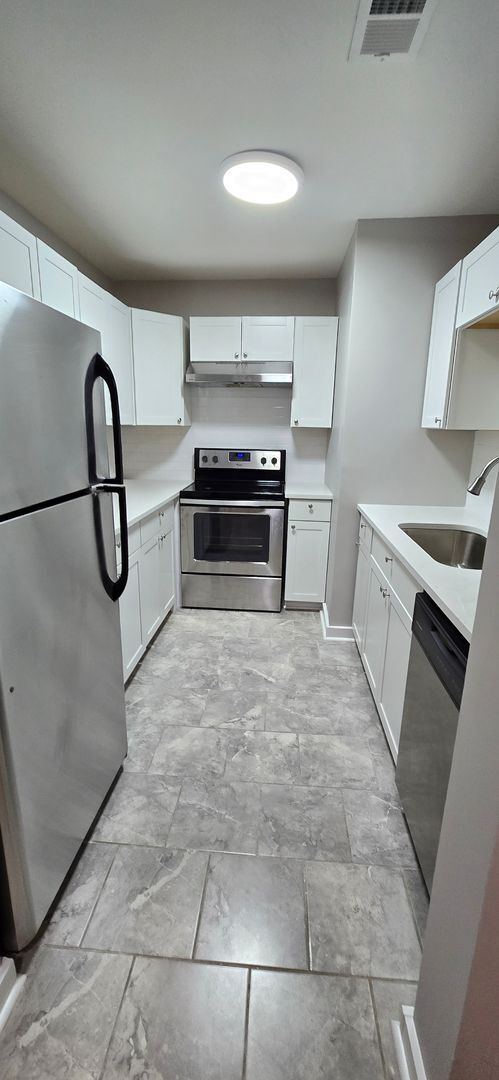 Photo - 3 bed 2 bath Condo for rent