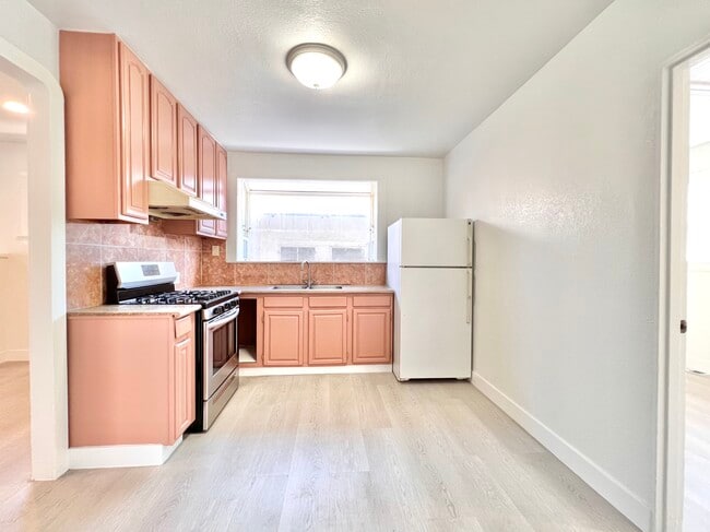 Photo - 4107 Redding St