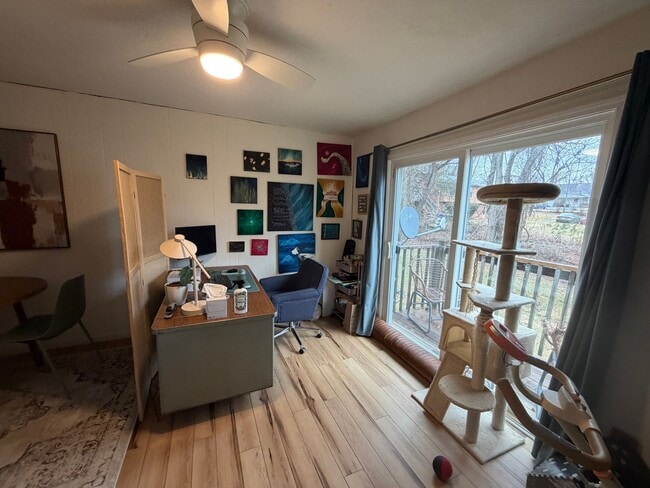 Photo - 2BR/2BA Apartments Near Downtown Blacksburg & Virginia Tech Unit 712-3