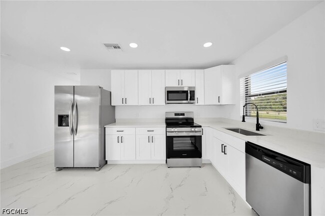 Photo - 4987 Fairway Ct