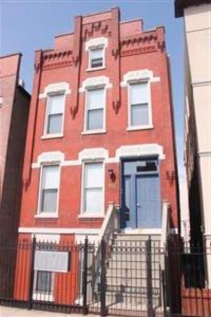 Building Photo - 1344 N Bosworth Ave Unit 1F