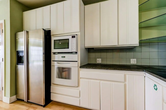 725 Tehama St Unit 2