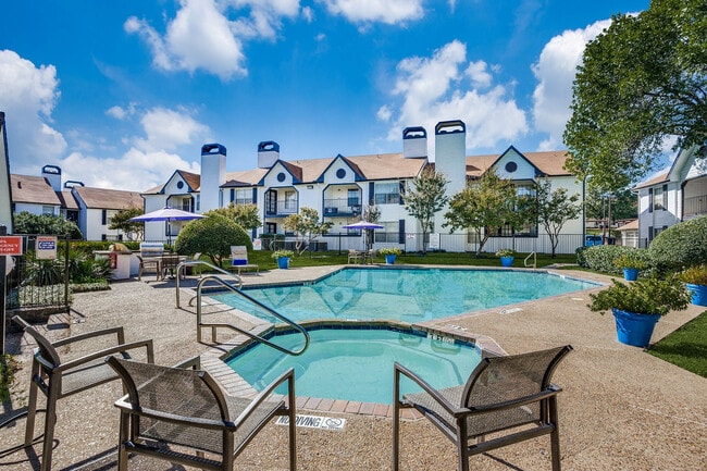 3001-crystal-springs-bedford-tx-76021-alta-resolución-17-escalado - 3001 Crystal Springs