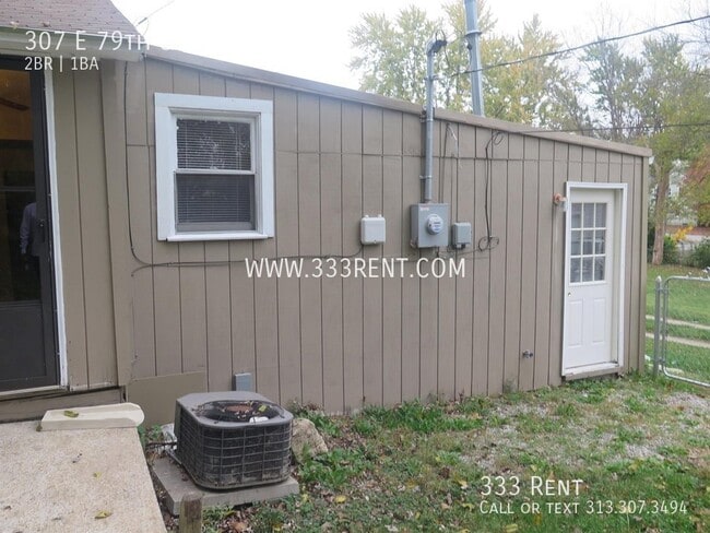 Photo - 307 E 79th St