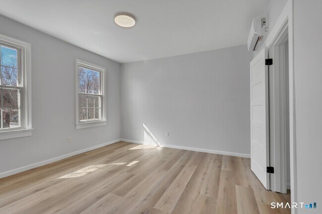 Photo - 192 Hartford Rd Unit C