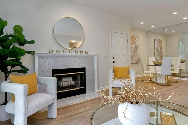 Photo - 5947 Lake Hennessy Ct