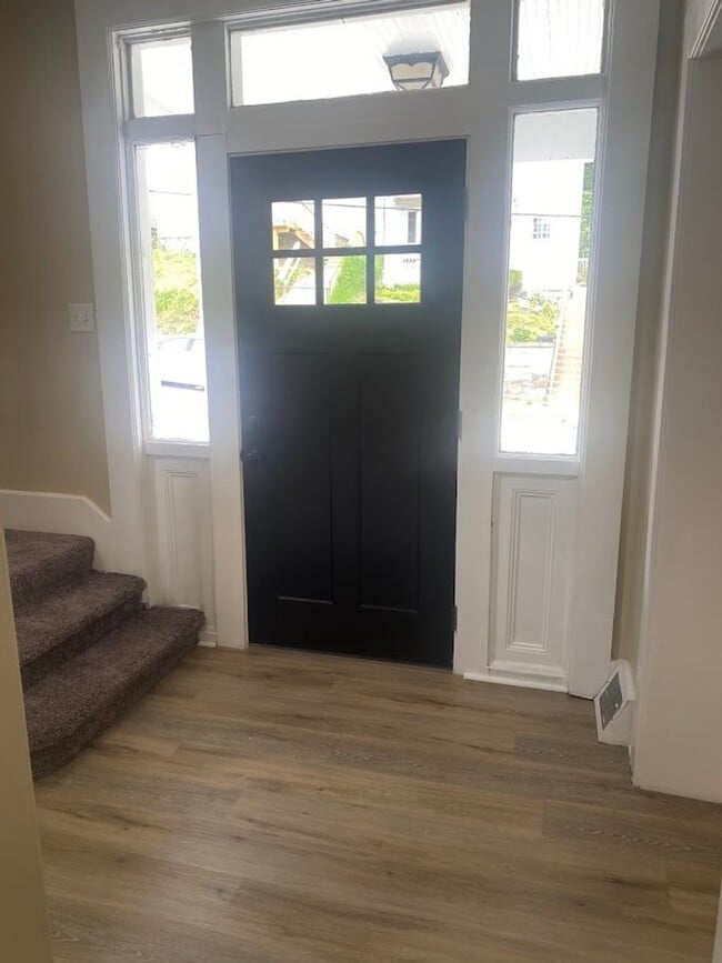 Photo - 4 BR, 1 Bath Single Family Home - BEECHVIEW