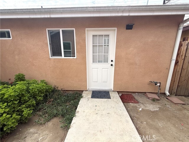 1334 W 65th St