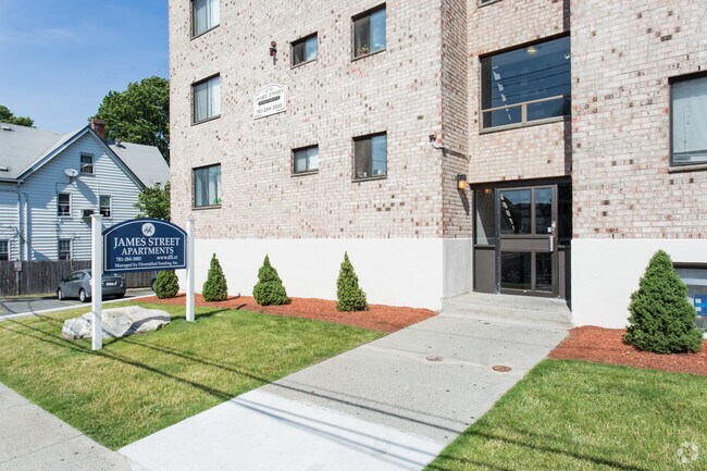Apartments For Rent 1 000 299 In Malden Ma Forrent Photo Parkwood Apartments