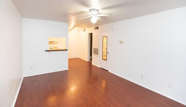 Photo - Available Century Condos #101 Unidad 101