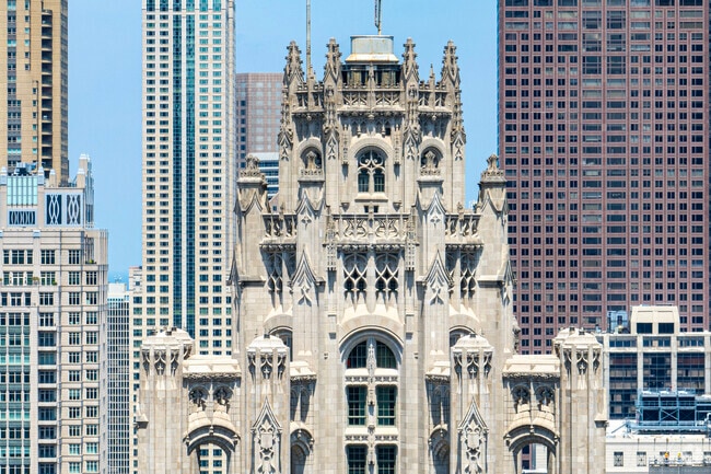Detail - Tribune Tower Residences