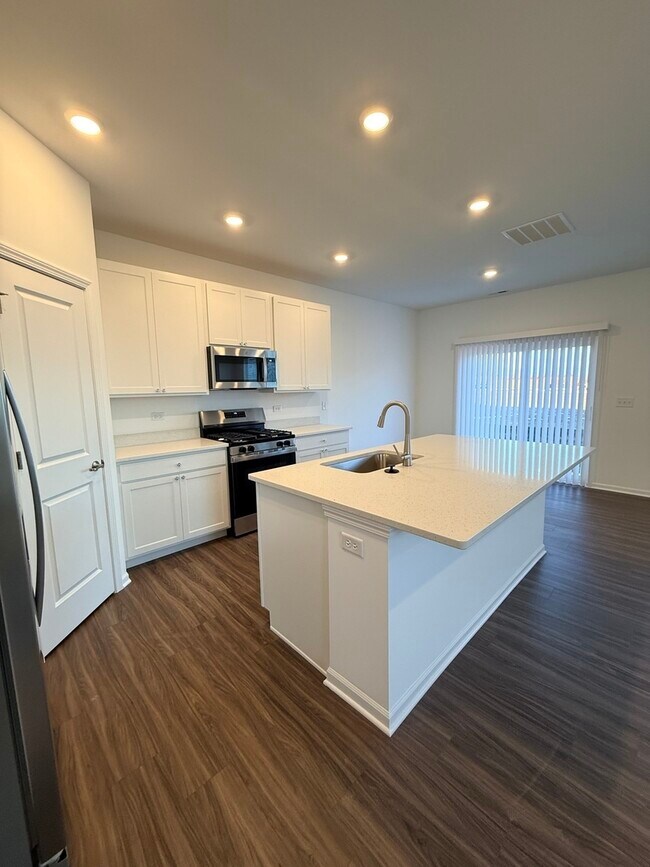 Photo - 15141 S Hepworth Pl