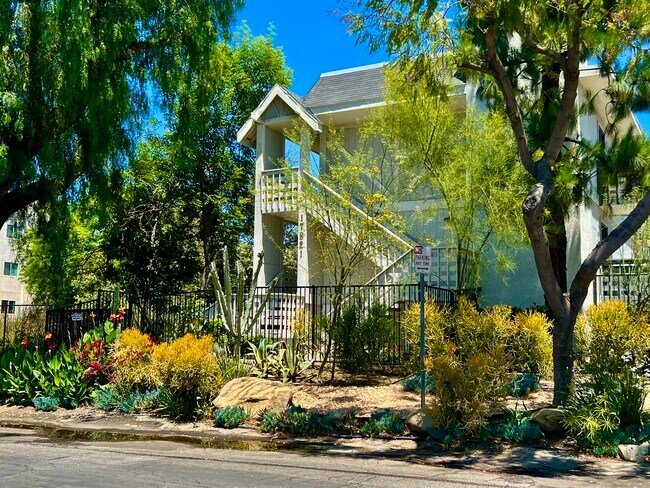 Property Front - Halsted Garden Apartments