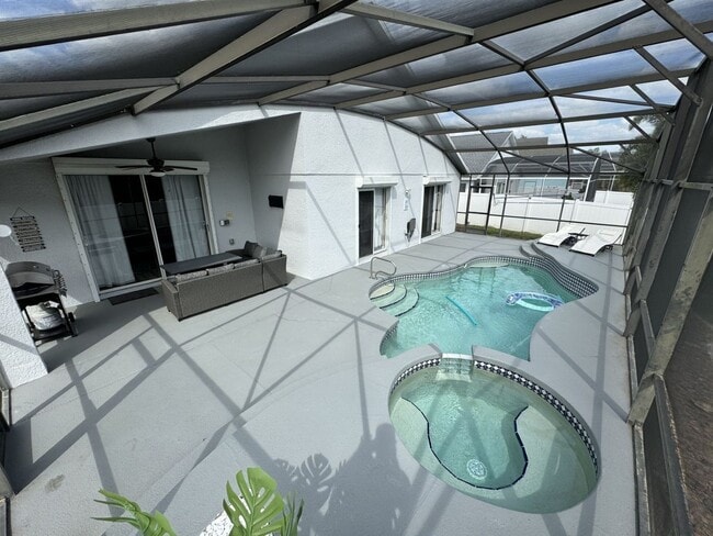 Photo - 7900 Canary Palm Ct