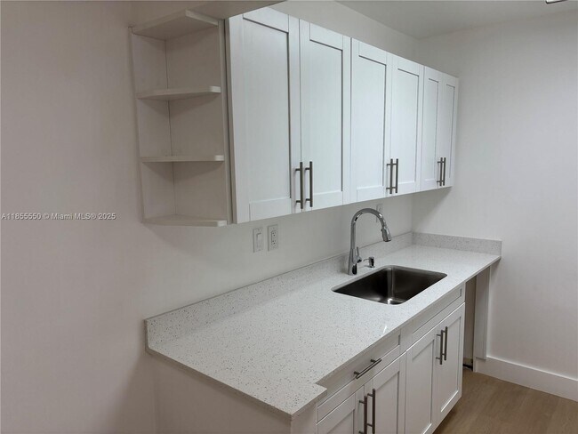 Photo - 10790 N Kendall Dr Unit C24