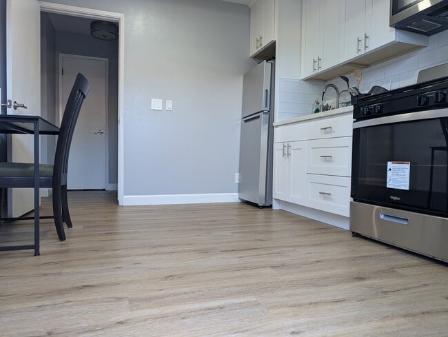 Photo - 1708 Ewer Dr