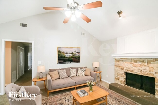 Photo - 1726 Hidden Acres Dr SW