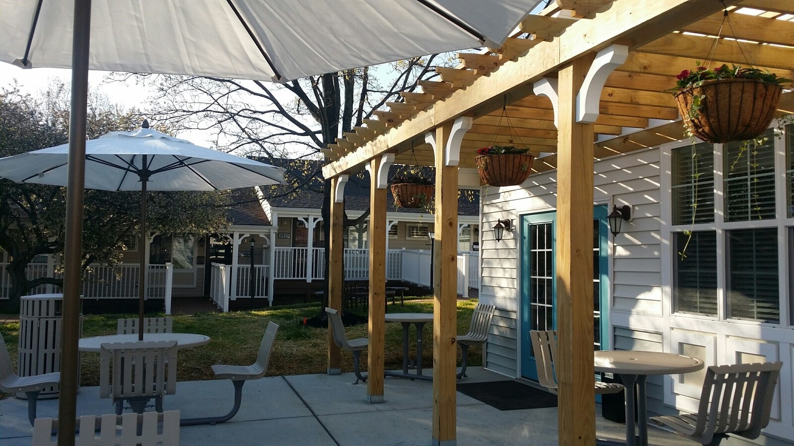 Photo - Lemay Manor I