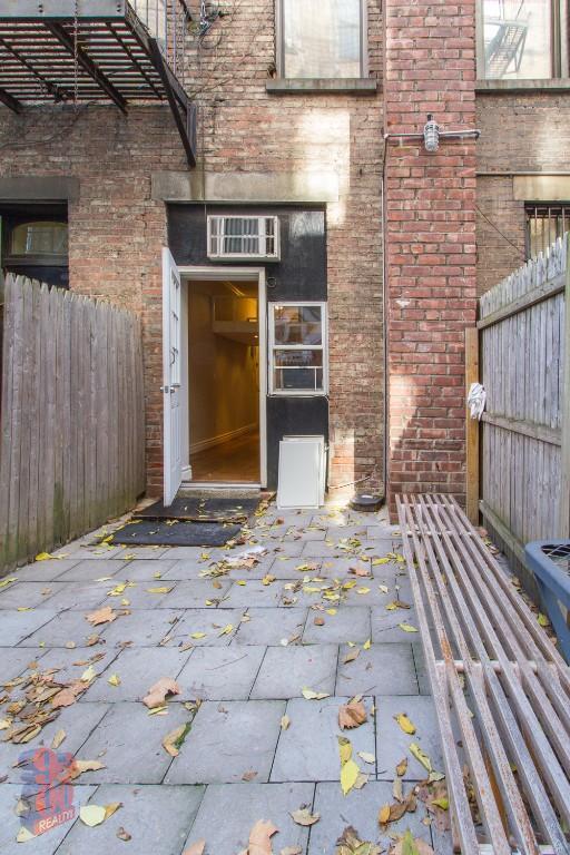 Photo - 51 Leroy St Unidad 1D