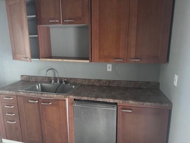 Photo - 506 16th NE