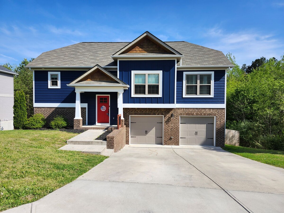 COMING IN MAY - 3 Bedroom 3 Bath home in N... - COMING IN MAY - 3 Bedroom 3 Bath home in N...