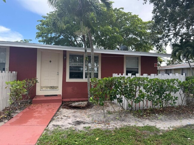 Building Photo - 7194 Southgate Blvd Unit 7194