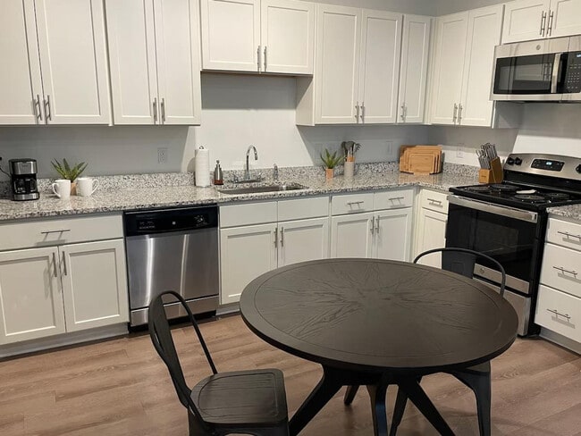 Photo - 8251 Windsor Hill Blvd Unidad ID1344203P