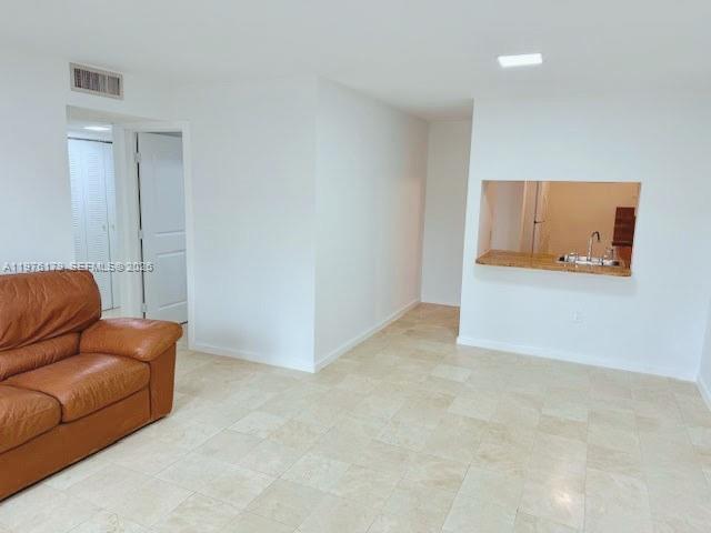 Photo - 1250 NE 119th St Unidad 2A