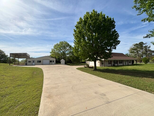 Photo - 4196 S FM 51