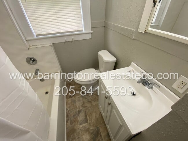 2600 Avenue F