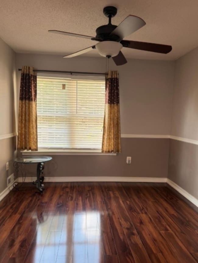 Photo - 3206 Pinhorn Dr